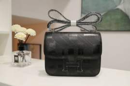 Picture of Hermes Handbags _SKUfw236182609fw